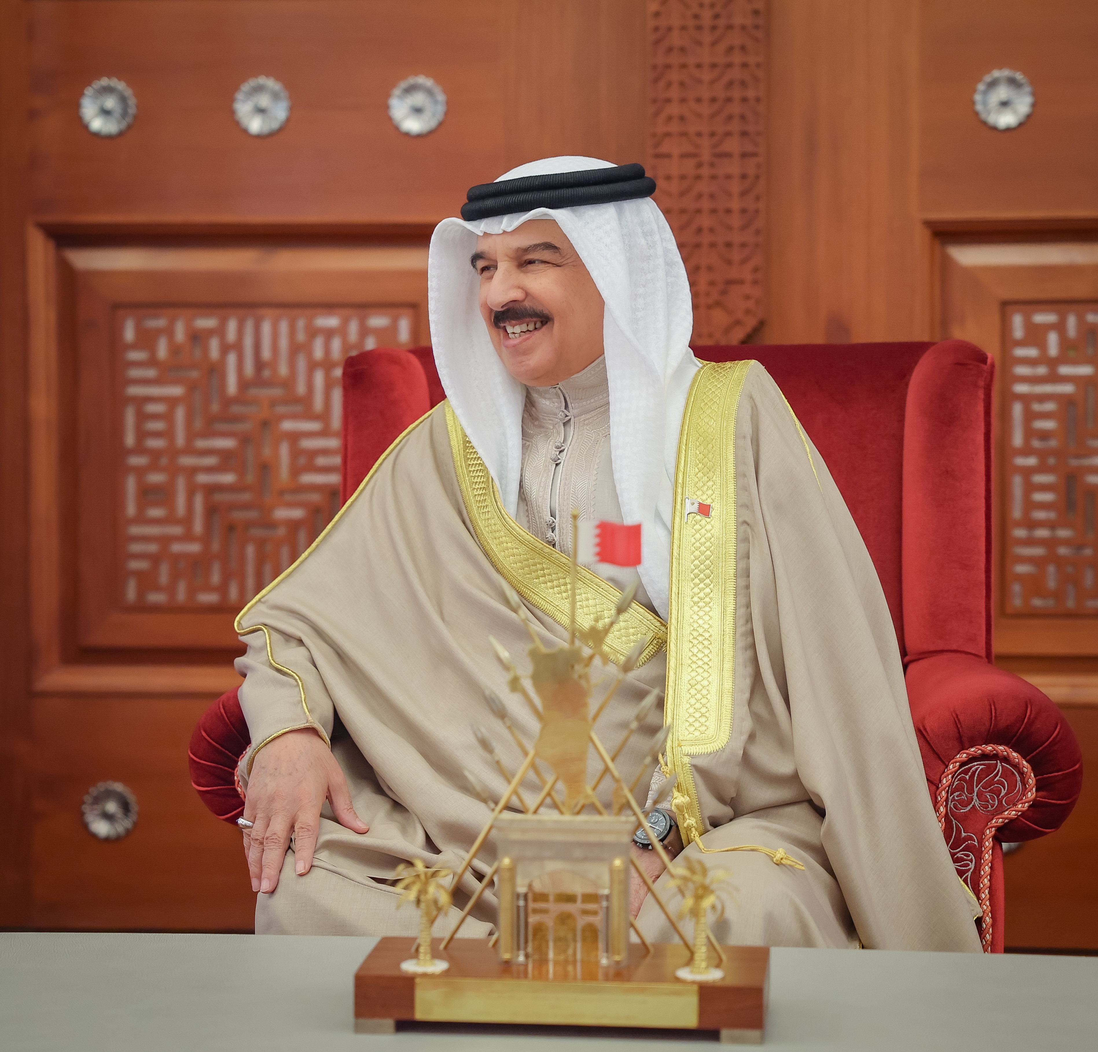  جلالة الملك المعظم حمد بن عيسى آل خليفة    حفظه الله